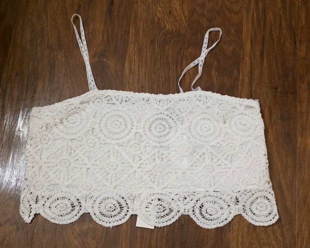 MINKPINK white lace Antonella croptop XL